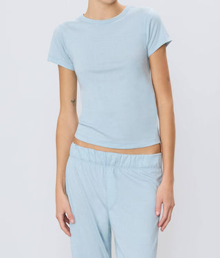 Eterne - Fitted Crewneck Short Sleeve Tee