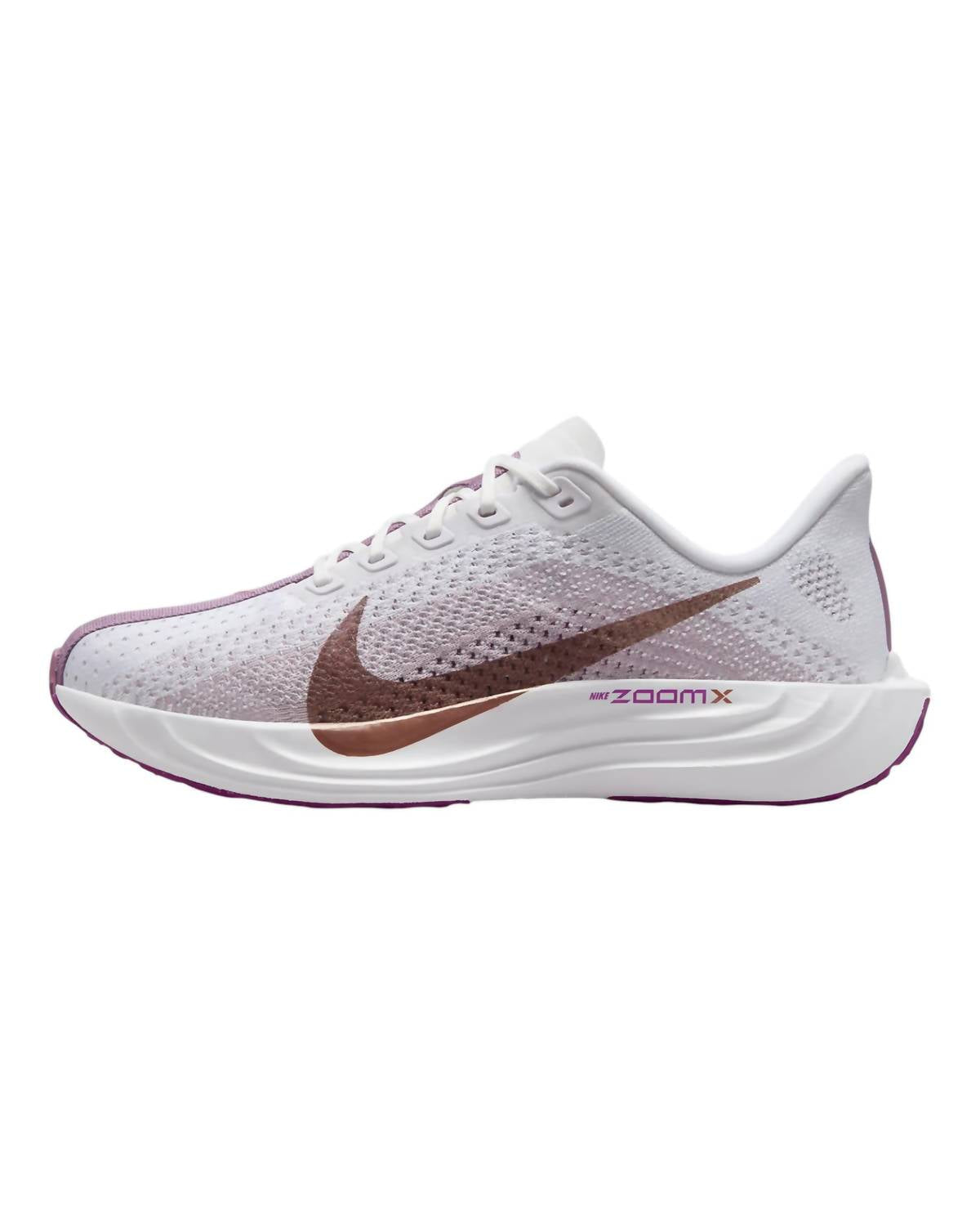 Nike - Women's Pegasus Plus Shoes