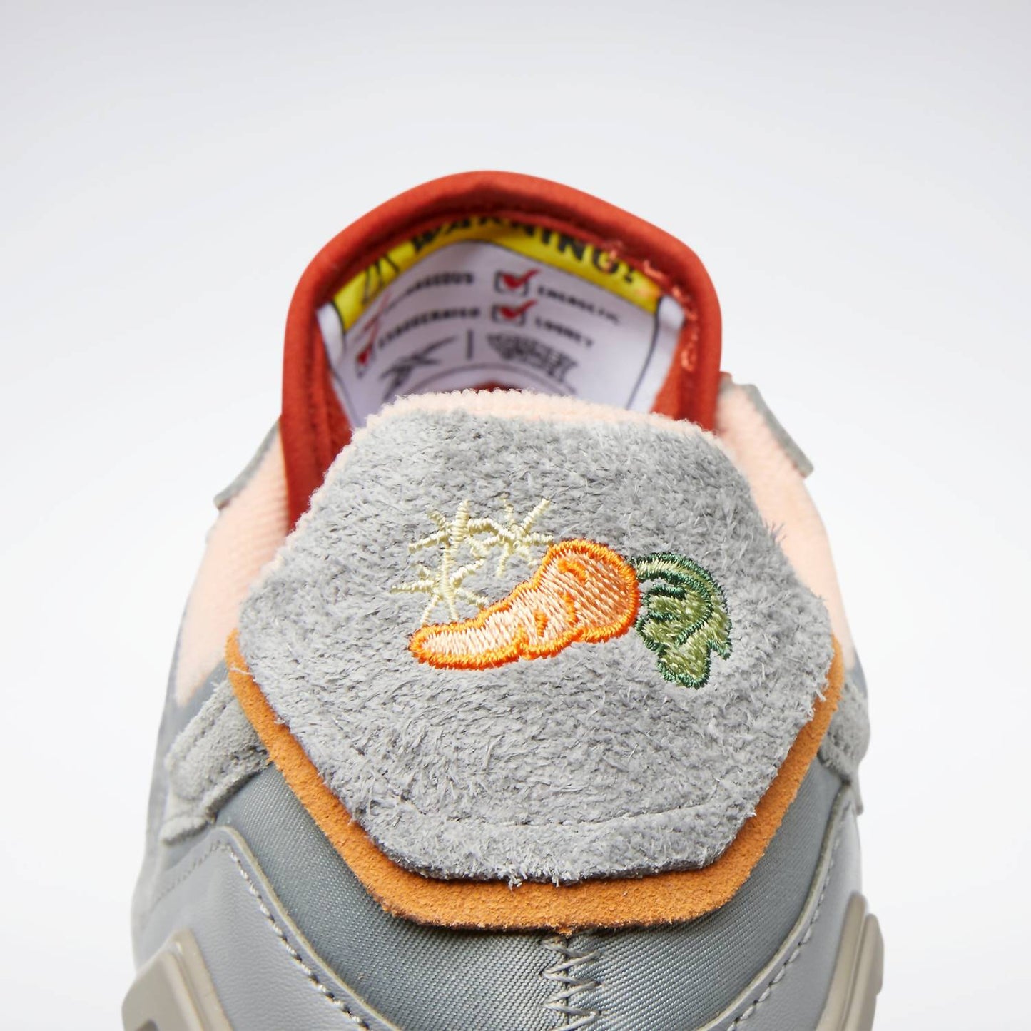 Reebok - Men's Looney Tunes Classic Legacy Az Shoes