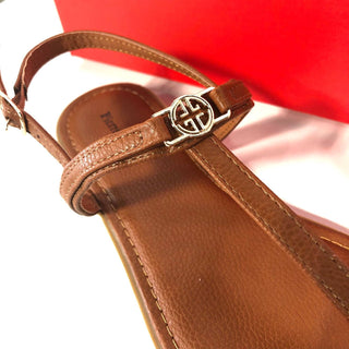 Pierre Dumas - Women's Babbie Thong Sandals Flats