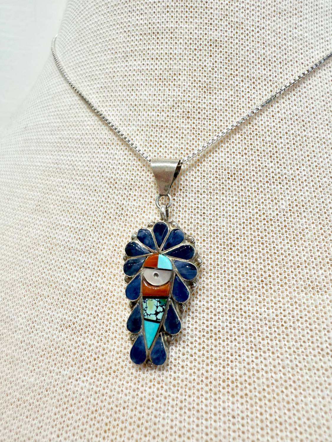 Al Zuni Global Jewelry - Women's Mother Of Pearl Pendant On Sterling Silver Chain Necklace