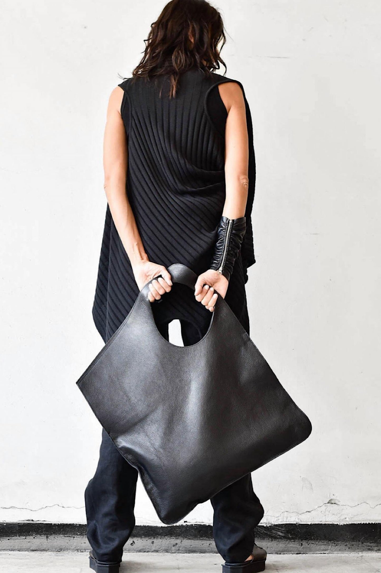 Aakasha - Women's Rectangular Genuine Leather Handbag