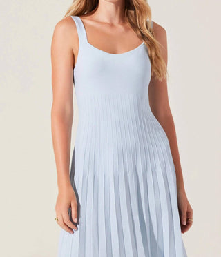 Astr - Aylin Pleated Midi Sweater Dress