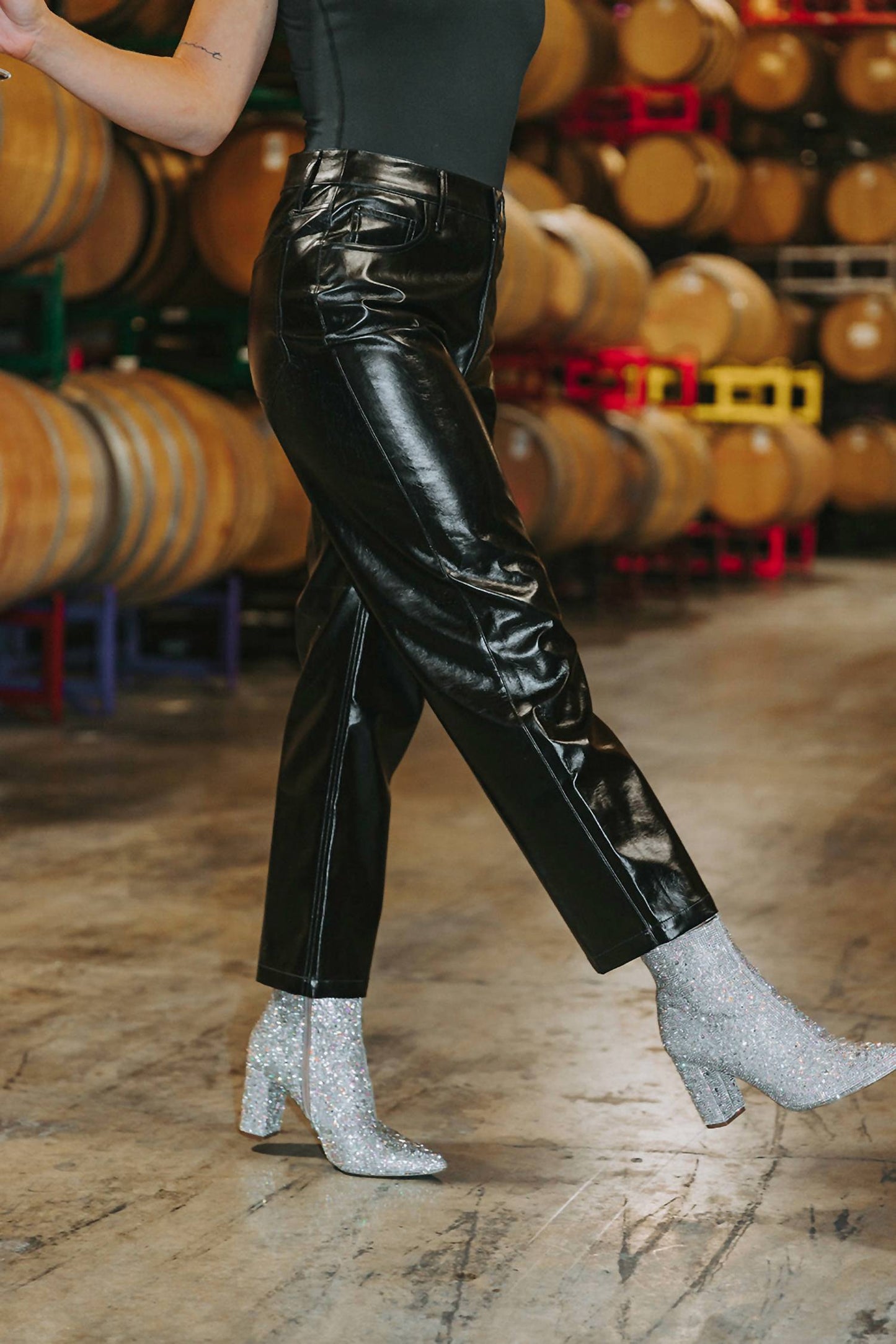 Buddylove - Travolta High-Rise Metallic Pants
