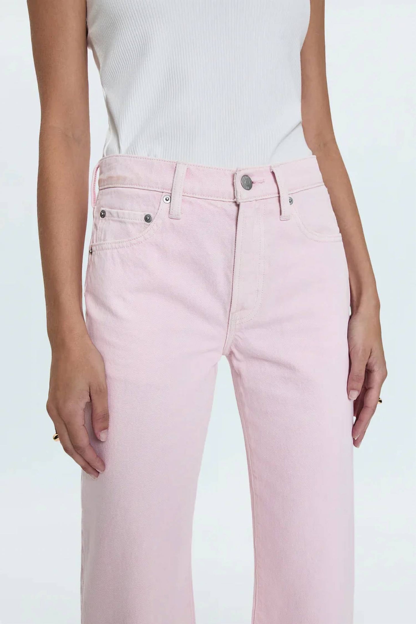 Pistola - Lexi Mid Rise Bowed Straight Jean