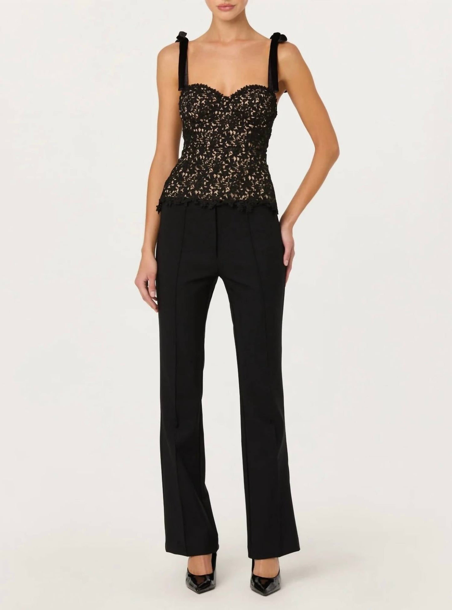 Astr - Donne Floral Lace Bustier Top