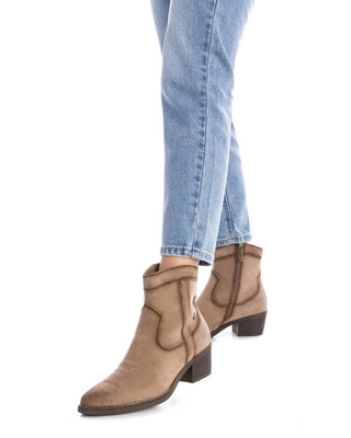 Xti - Women's Italian Western Booties