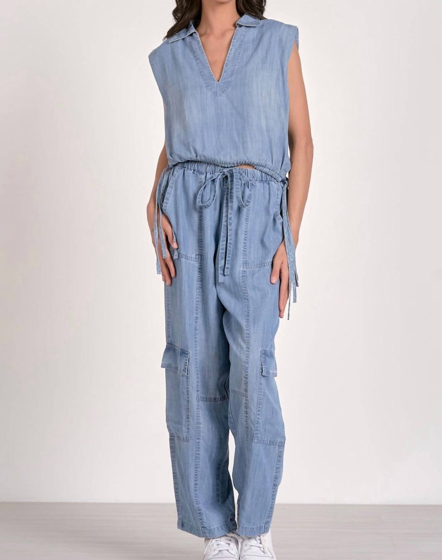 Elan - Ali V-neck Blouse