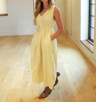 Soulofmu - Glow Drawstring V-neck Maxi Dress