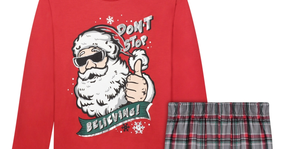 Max & Olivia Little Boy's Long Pajama T-shirt and Pants 2 Piece Set with Socks Red Size Small