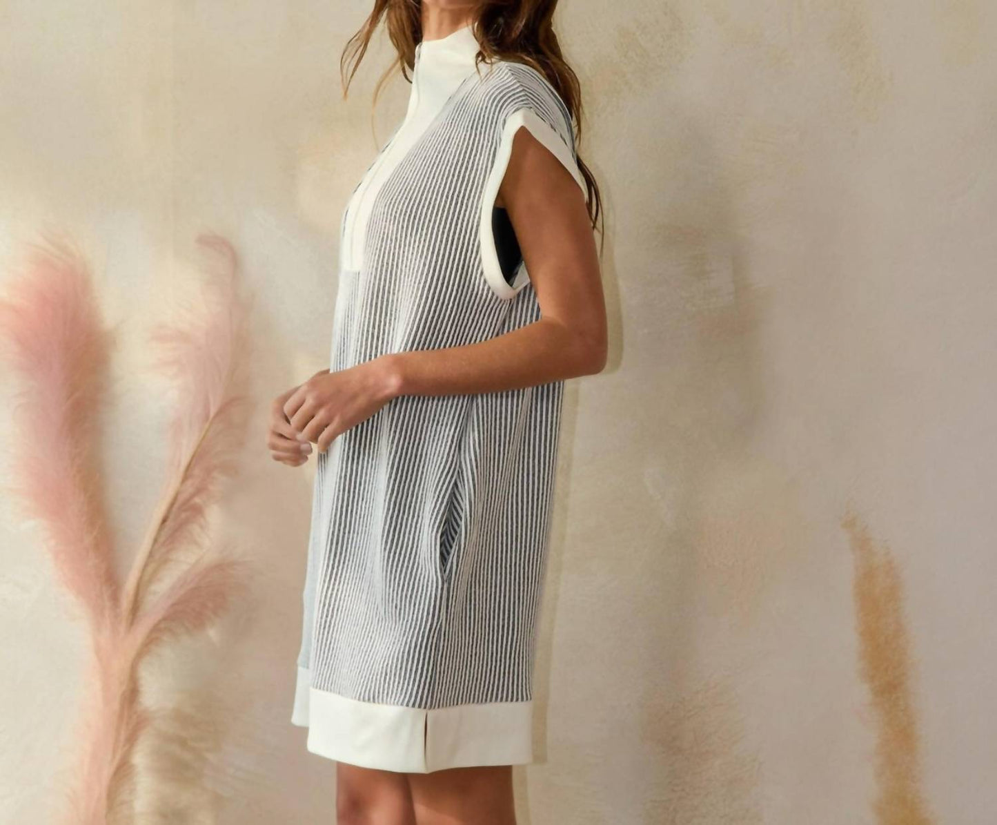 Bucketlist - Zip-up Textured Mini Dress