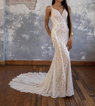 All Who Wander - Jonni Gown