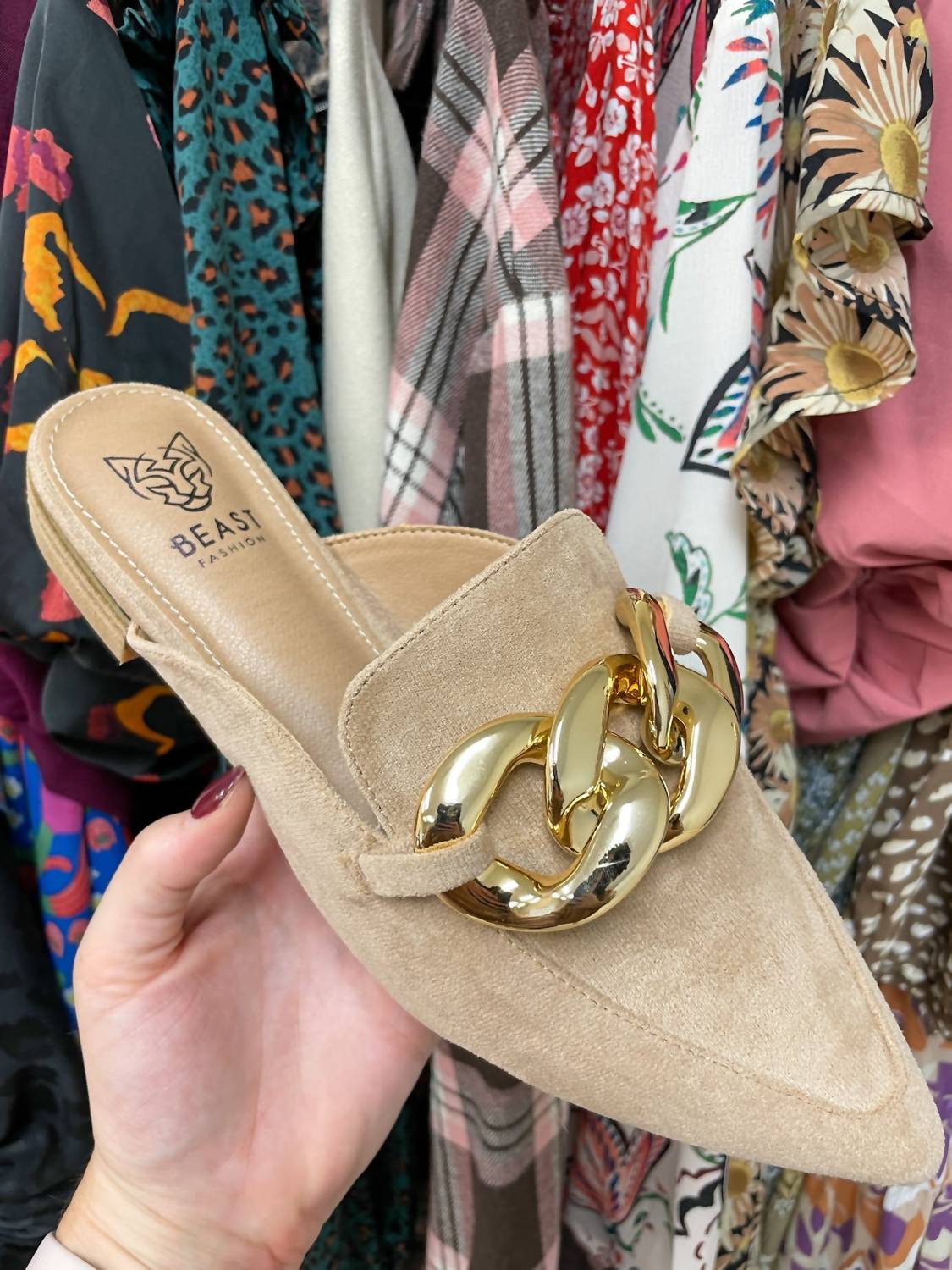 Beast Fashion - Women's Fleur Mules