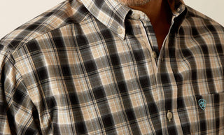 Ariat - Garrett Long Sleeve Classic Plaid Shirt