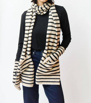 Jocelyn - Women Beanie with Sequins