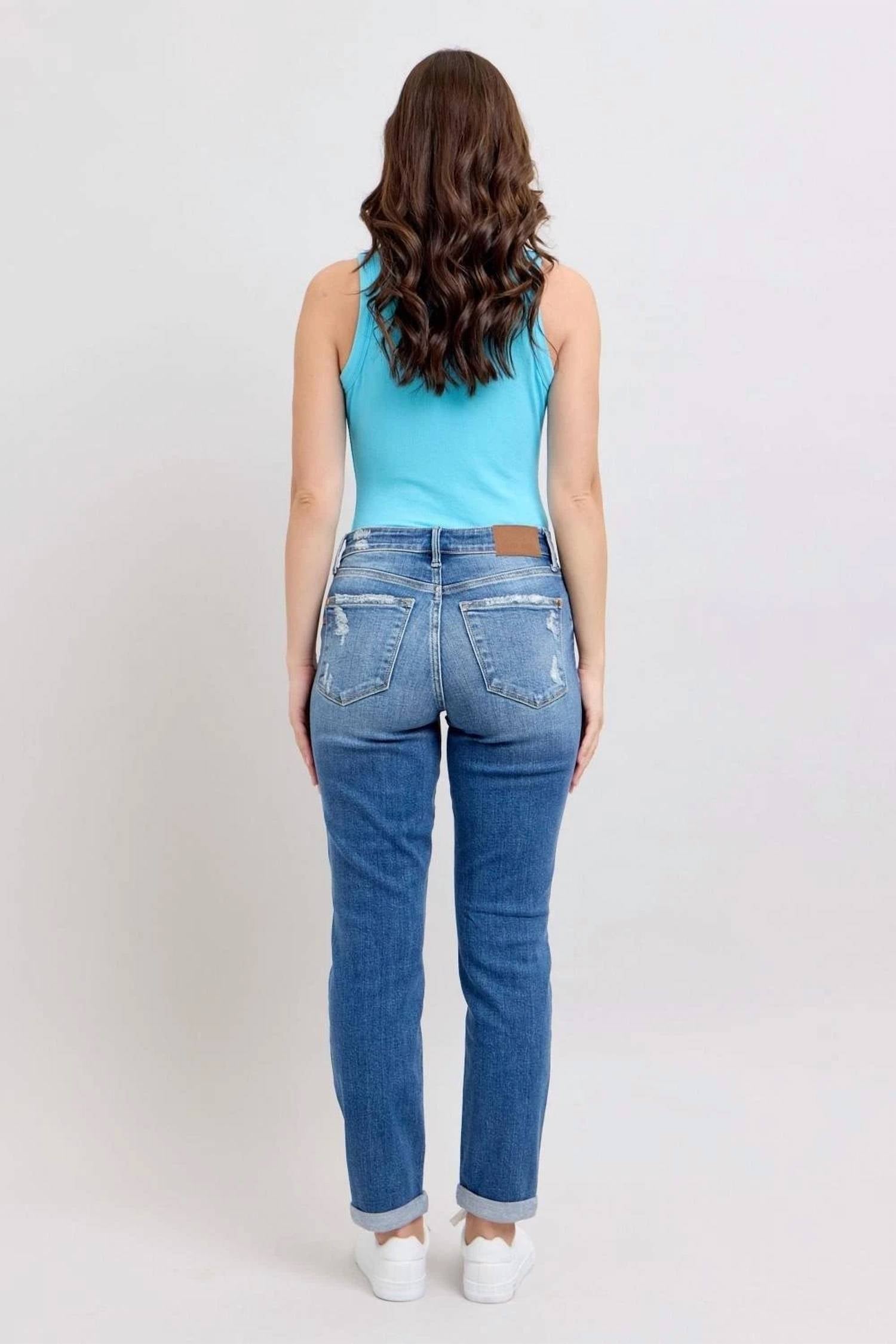 judy-blue-boyfriend-button-fly-jeans