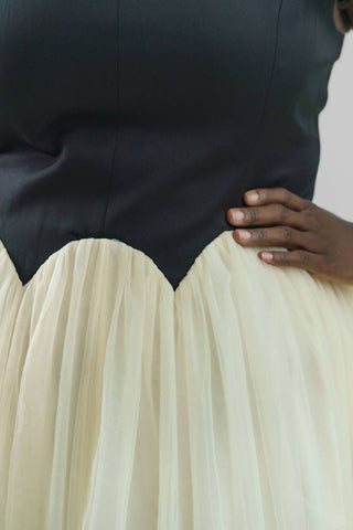 Never Fully Dressed - Monika Midi Dress