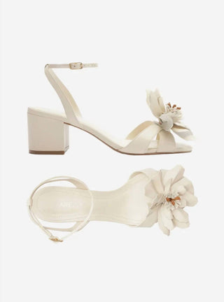 Arezzo - Women's Daisy Block Sandal