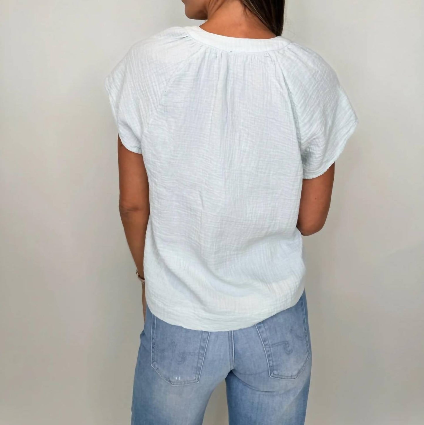 Bobi - Raglan Flutter Top