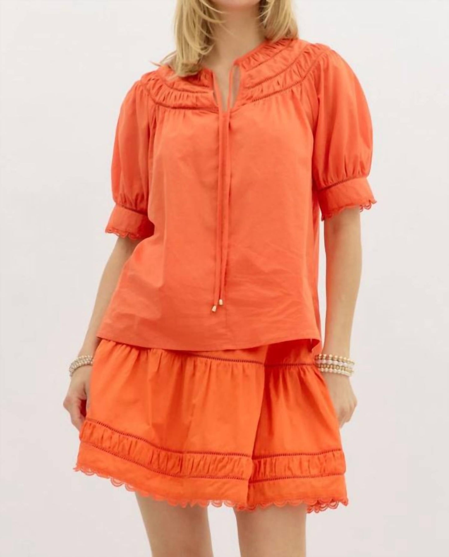 Entro - Puff Banded Sleeve Top