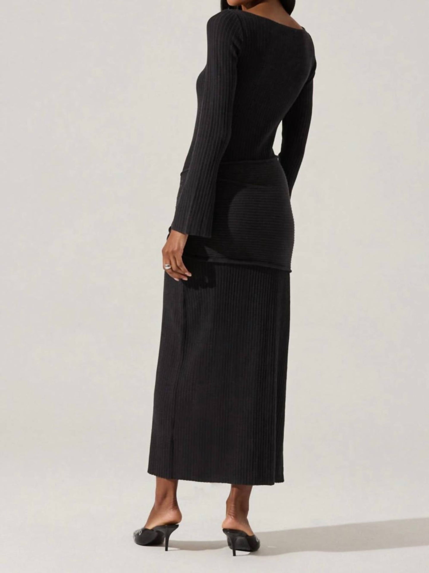 Astr - Arwyn Maxi Sweater Dress