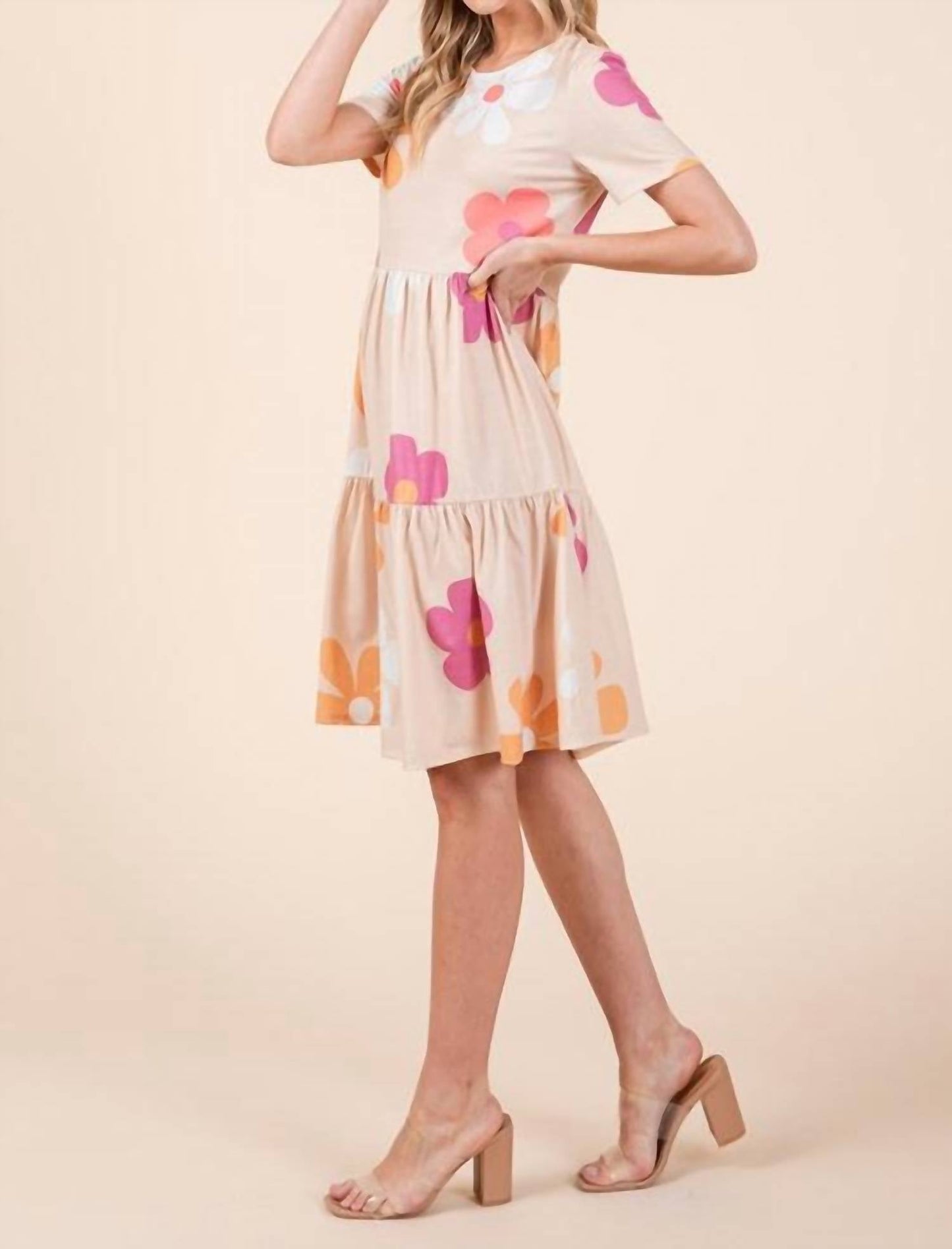 Trendsi - Bombom Floral Round Neck Short Sleeve Tiered Dress