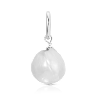 Eklexic - Women's Medium Baroque Pearl Pendant