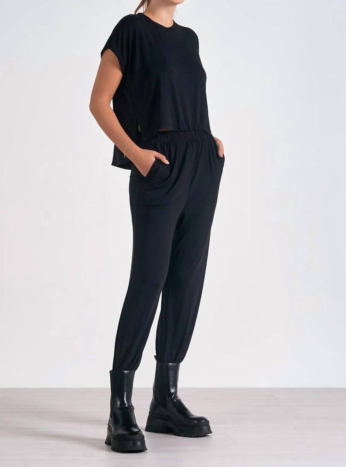 Elan - Women's Short Sleeve Top