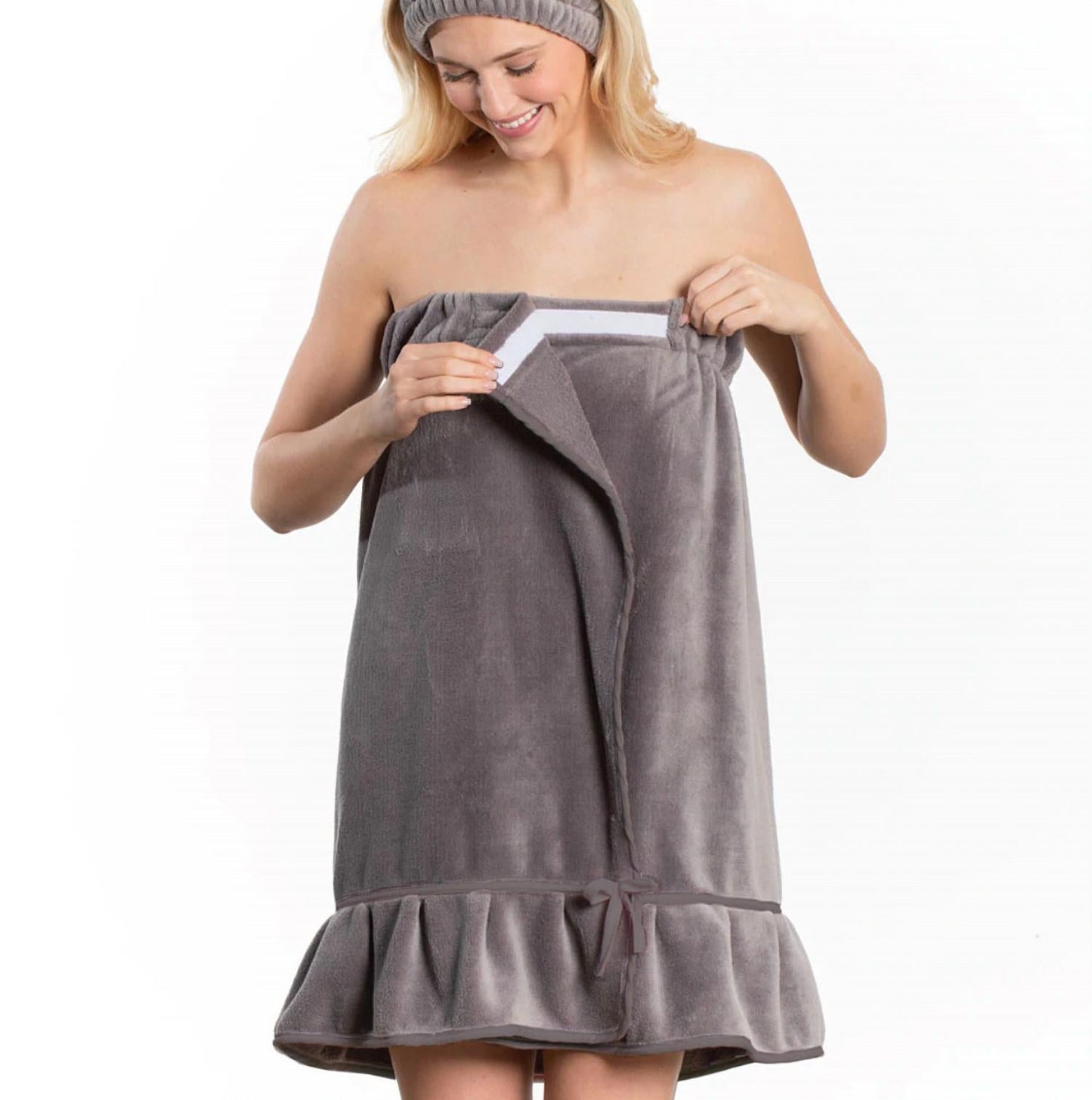 Bella Il Fiore - Women's Ruffle Spa Wrap