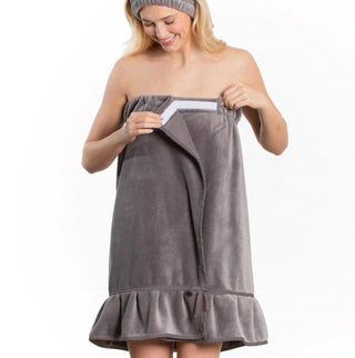Bella Il Fiore - Women's Ruffle Spa Wrap