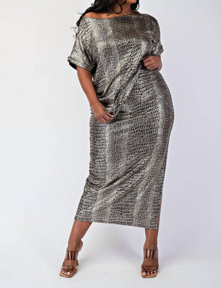 The Curve La - Plus Size Foil Printed Short Sleeve Top And Skirt Set