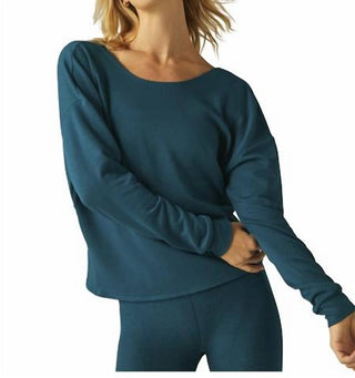 Beyond Yoga - Plot Twist Reversible Pullover
