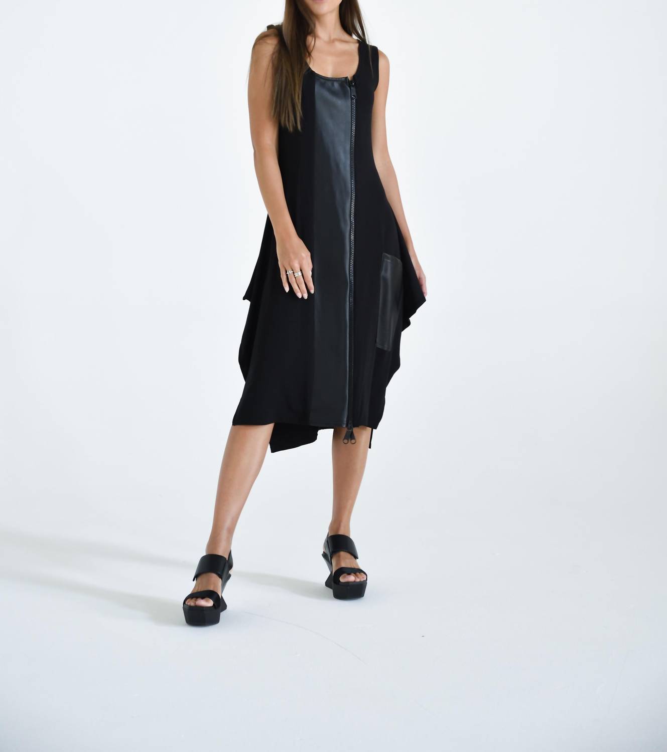 Simply Mila - Women's Sleeveless Freya Dress