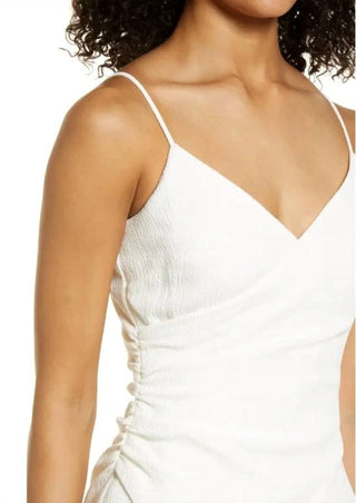 Black Halo - Esthero Crepe Bodycon Dress