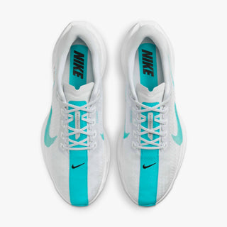 Nike - Men's Pegasus Plus Sneaker