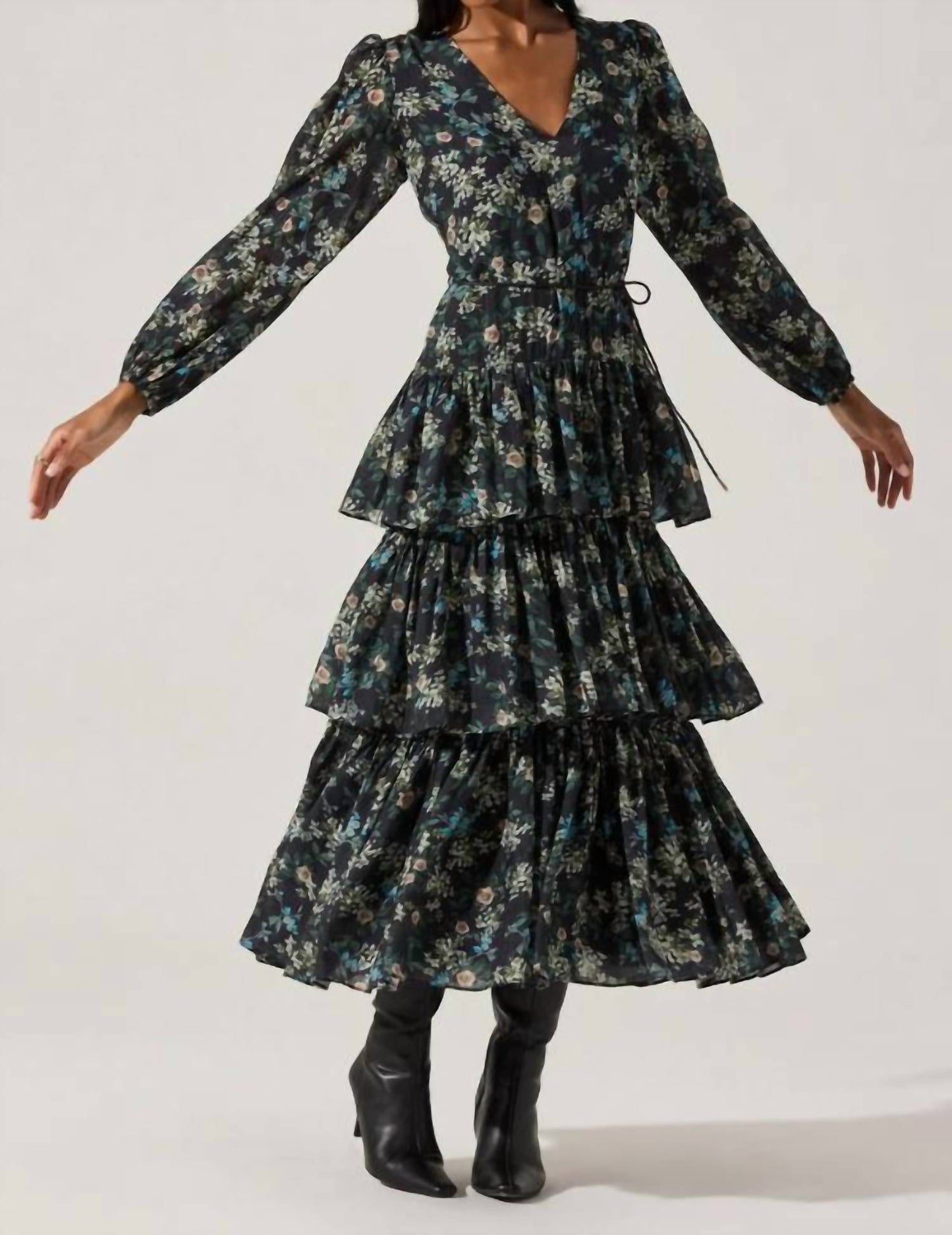 Astr - Franchesca Dress