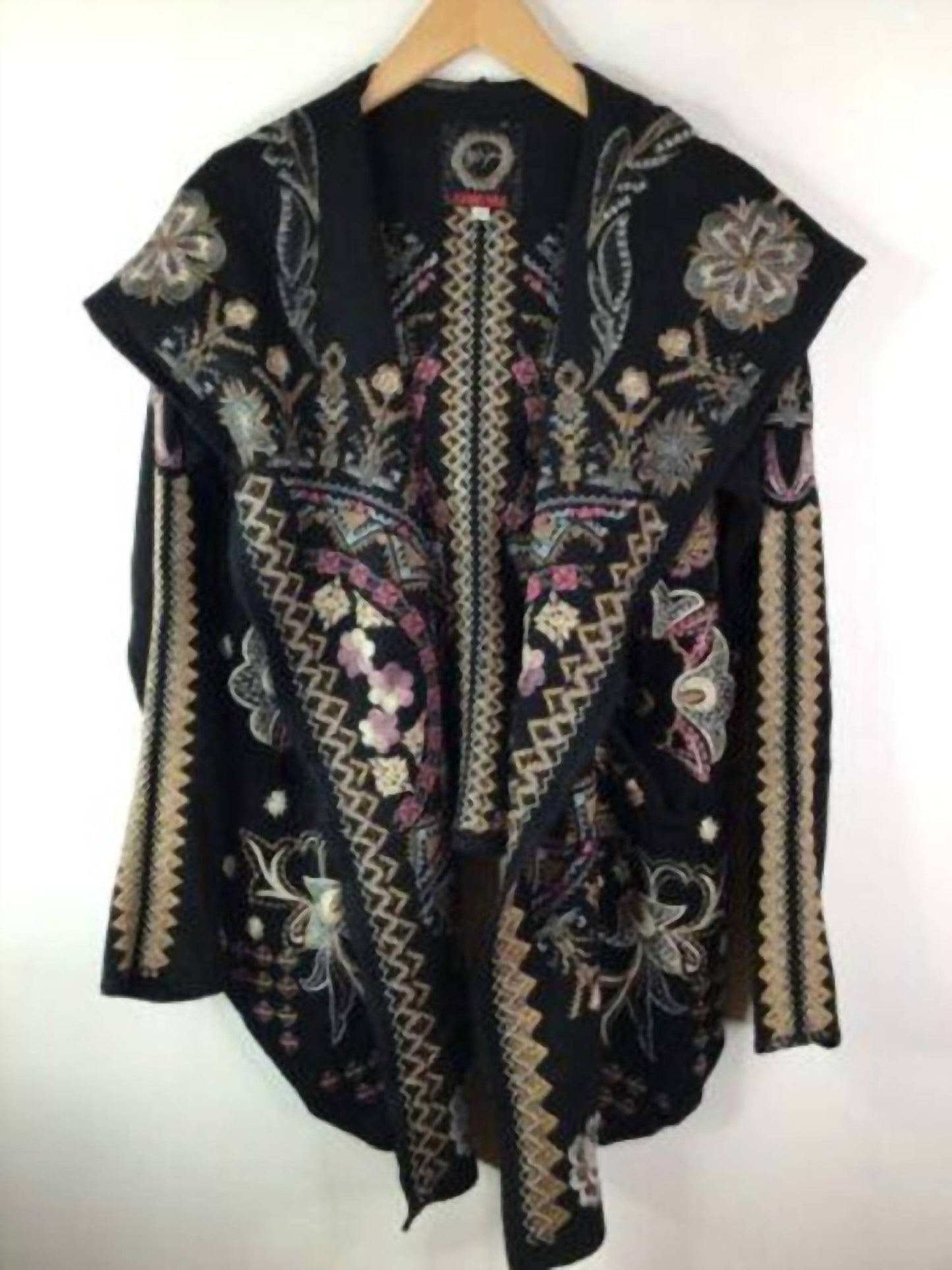 Johnny Was - BIYA SHORT HOODIE AGATHA