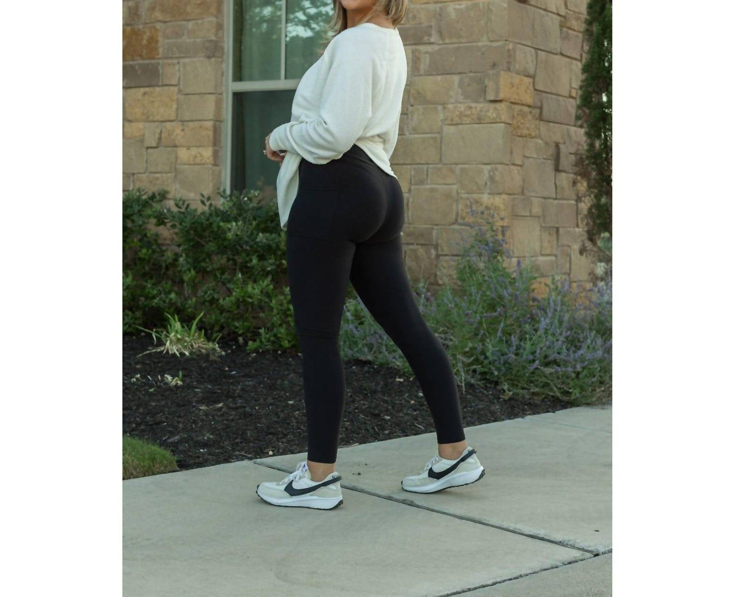 Julia Rose - FLEECE Full Length Leggings with Pockets