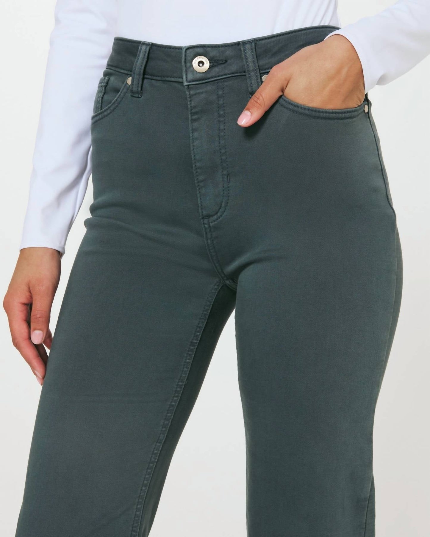 7Diamonds - Generation Kick Flare Pant