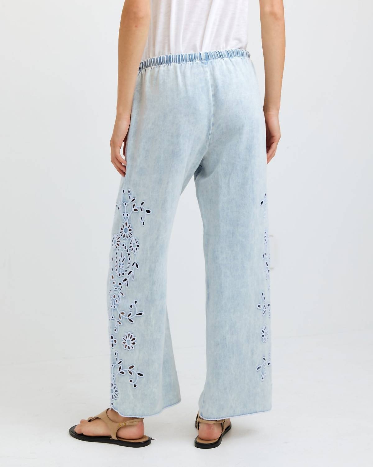 Bella Dahl - Side Embroidered Beach Pant