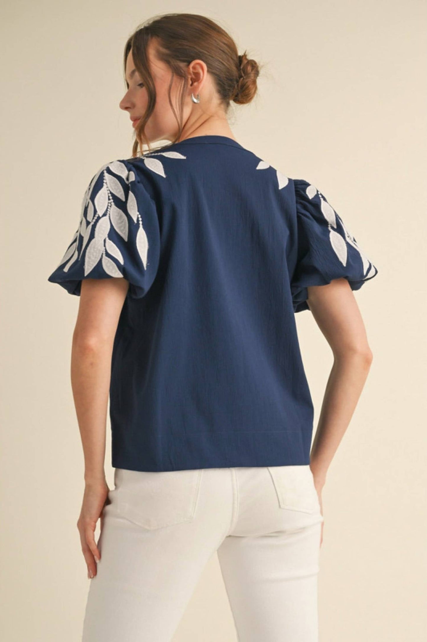 Jodifl - Gwen Embroidered Puff Sleeve Top
