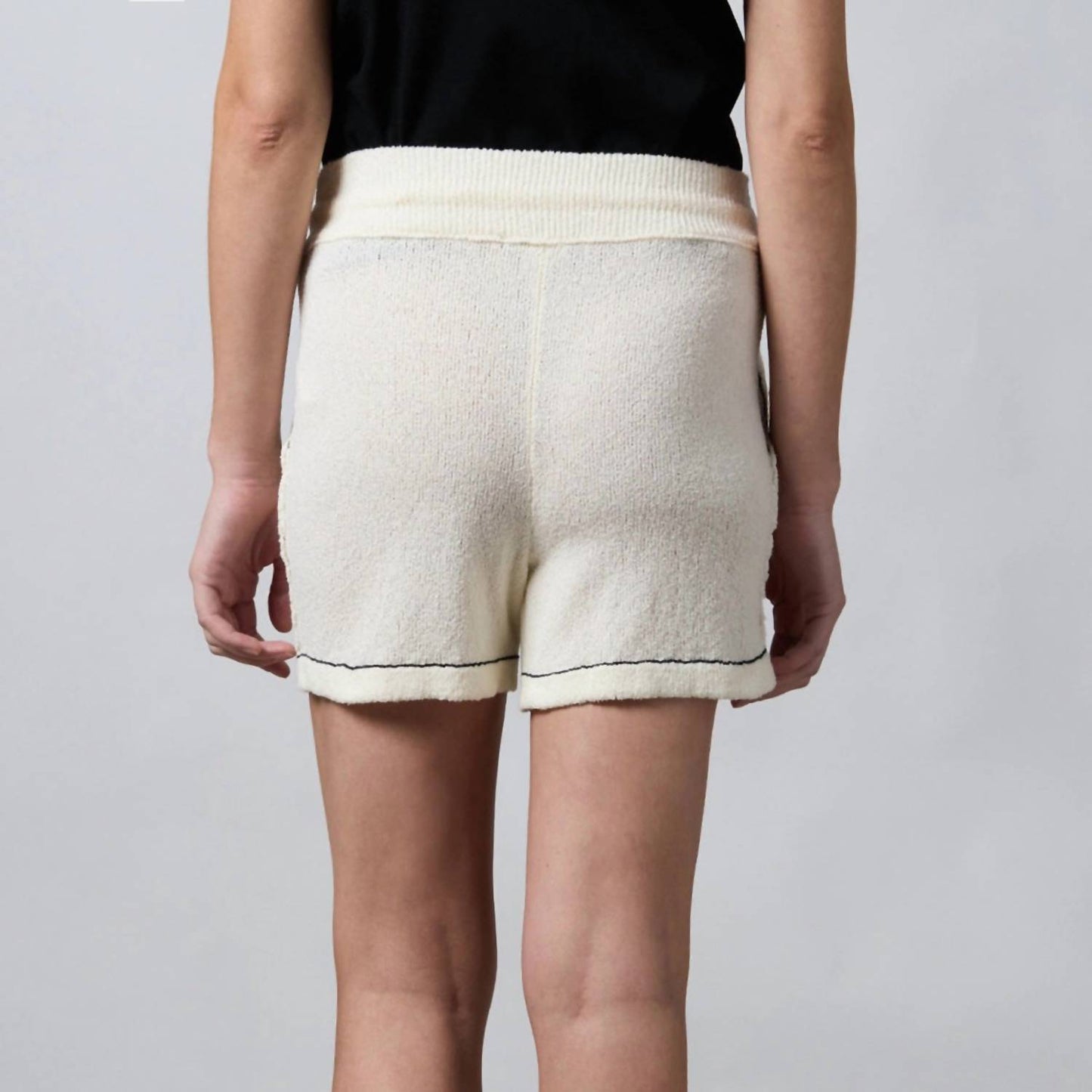 Roberto Collina - Women's Elastic Drawstring Waistband Shorts