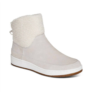Aetrex - Women's Winnie Winter Boot