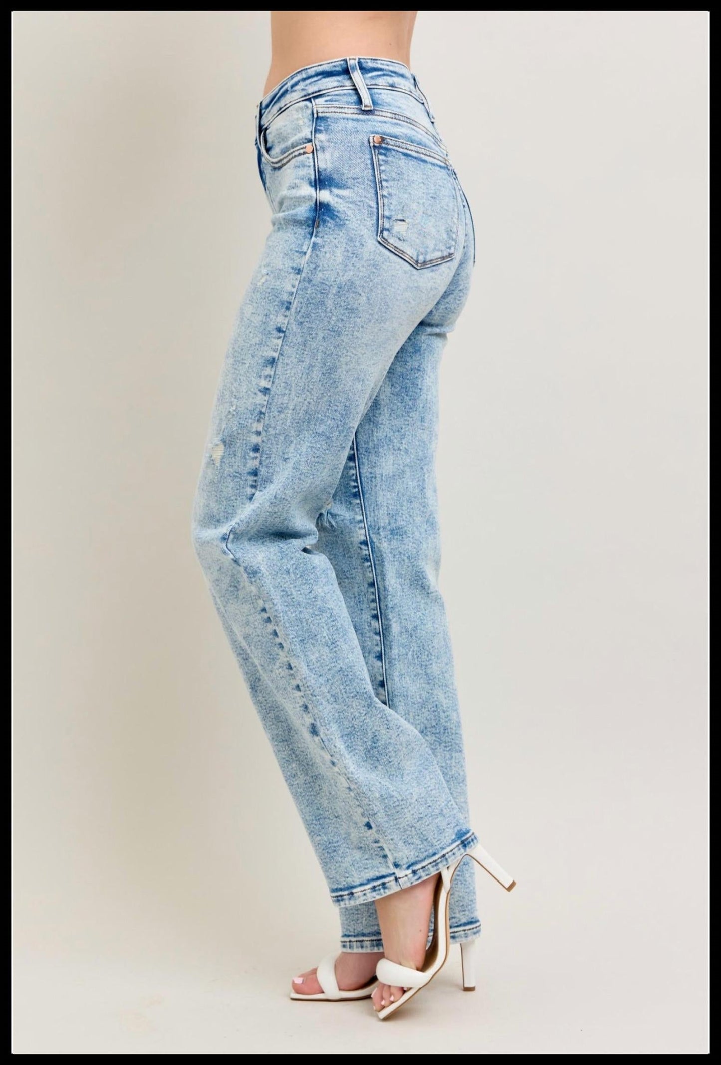 Judy Blue - Women's 90's Straight Denim Plus
