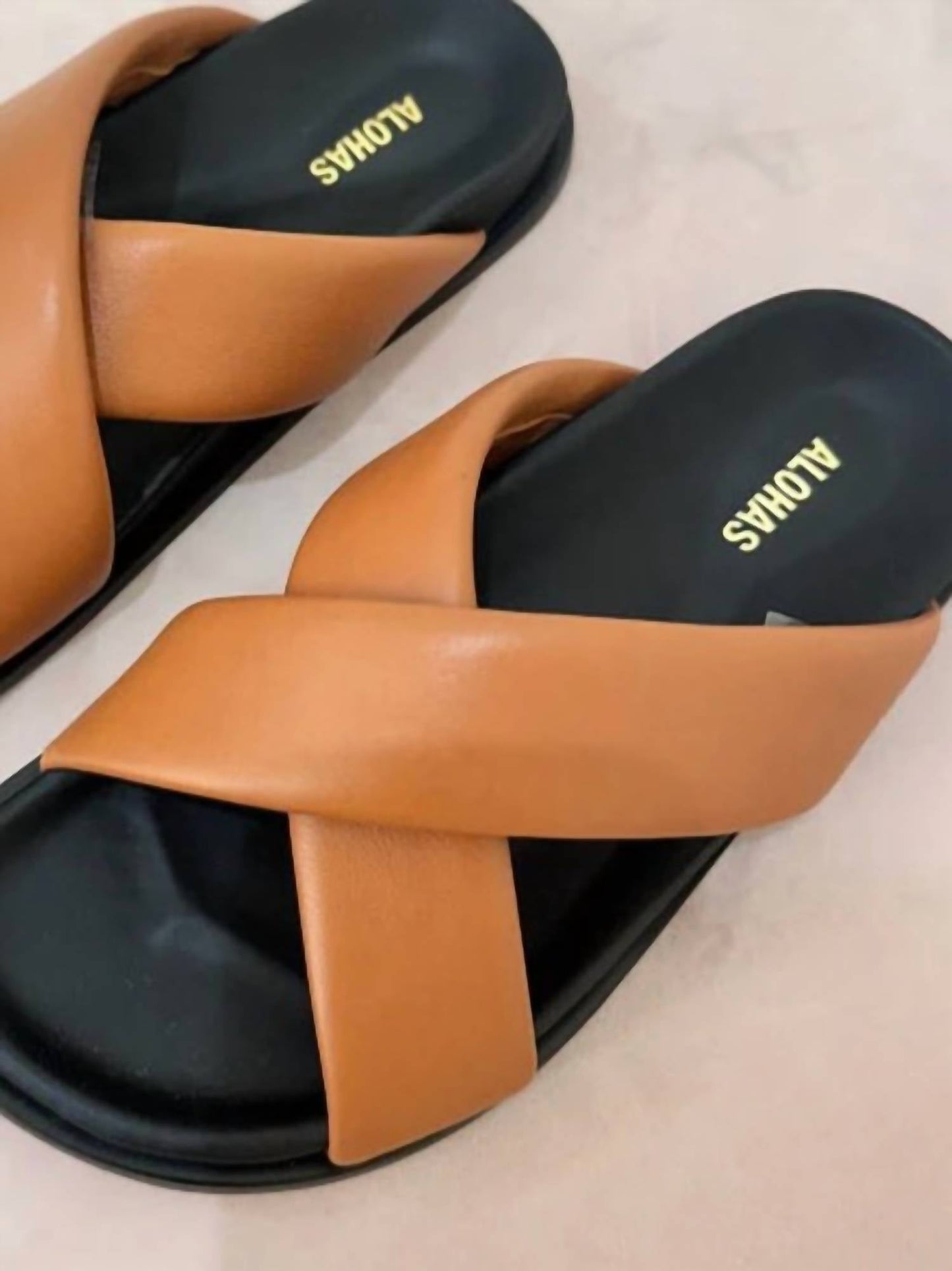 Alohas - Women's Calima Leather Sandals