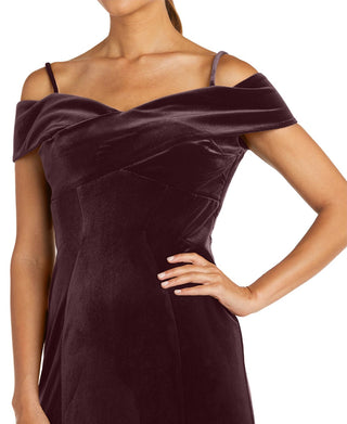 Nightway Women's Sweetheart Neckline Full Length Evening Gown Dress Red Size 18W