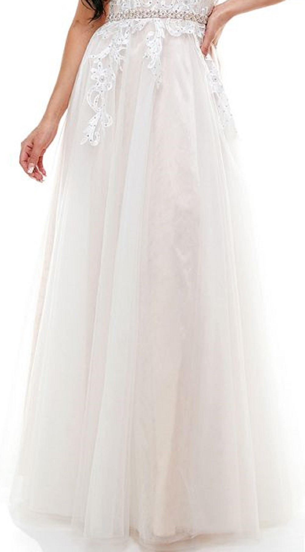 Say Yes To The Prom Junior's Embellished Embroider White Size 7