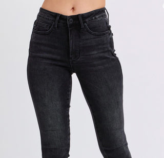 Judy Blue - Mid Rise Tummy Control Skinny Jean