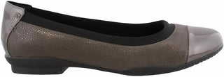 Clarks - Women Neenah Garden Flats