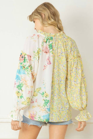 Entro - Floral Contrast Print V-Neck Blouse